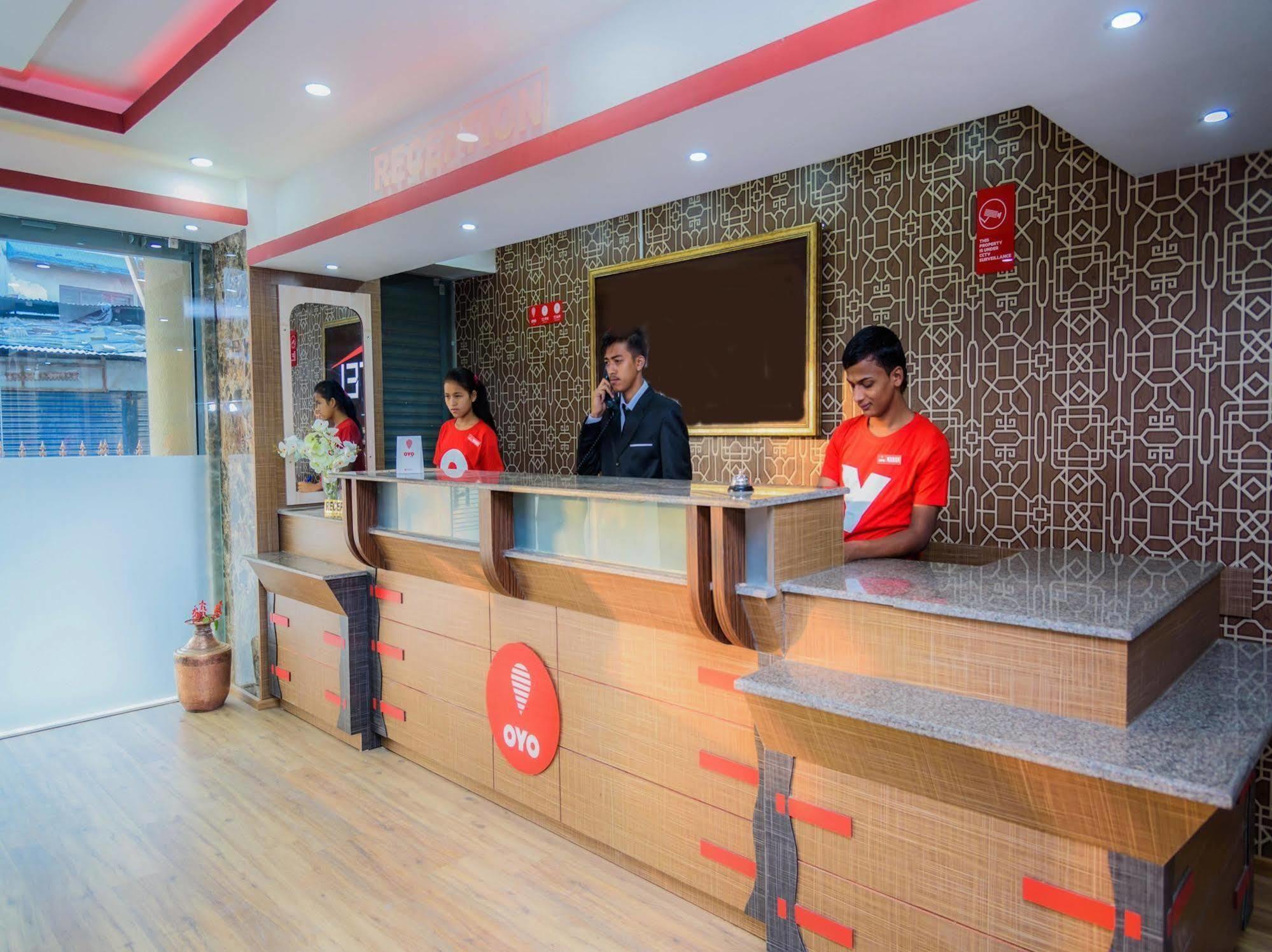 Oyo 105 Hotel Travel Inn Kathmandu Exterior foto
